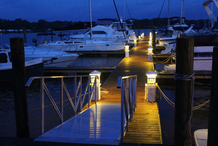 Corrosion-resistant aluminum ramp for marine environments