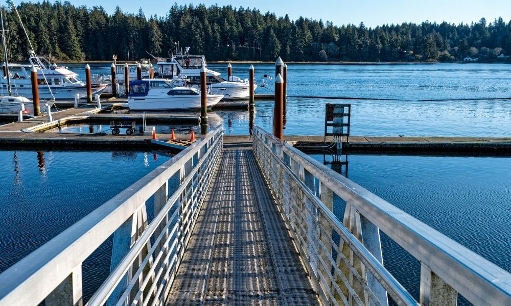 American Muscle Docks - What’s the Difference Between Ramps and Gangways for Docks?
