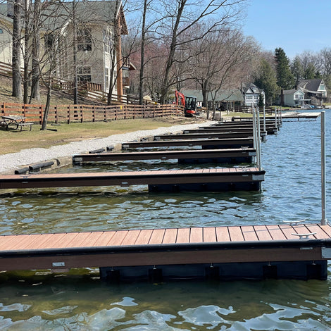 Composite Floating Docks on lake public access built by American Muscle Docks